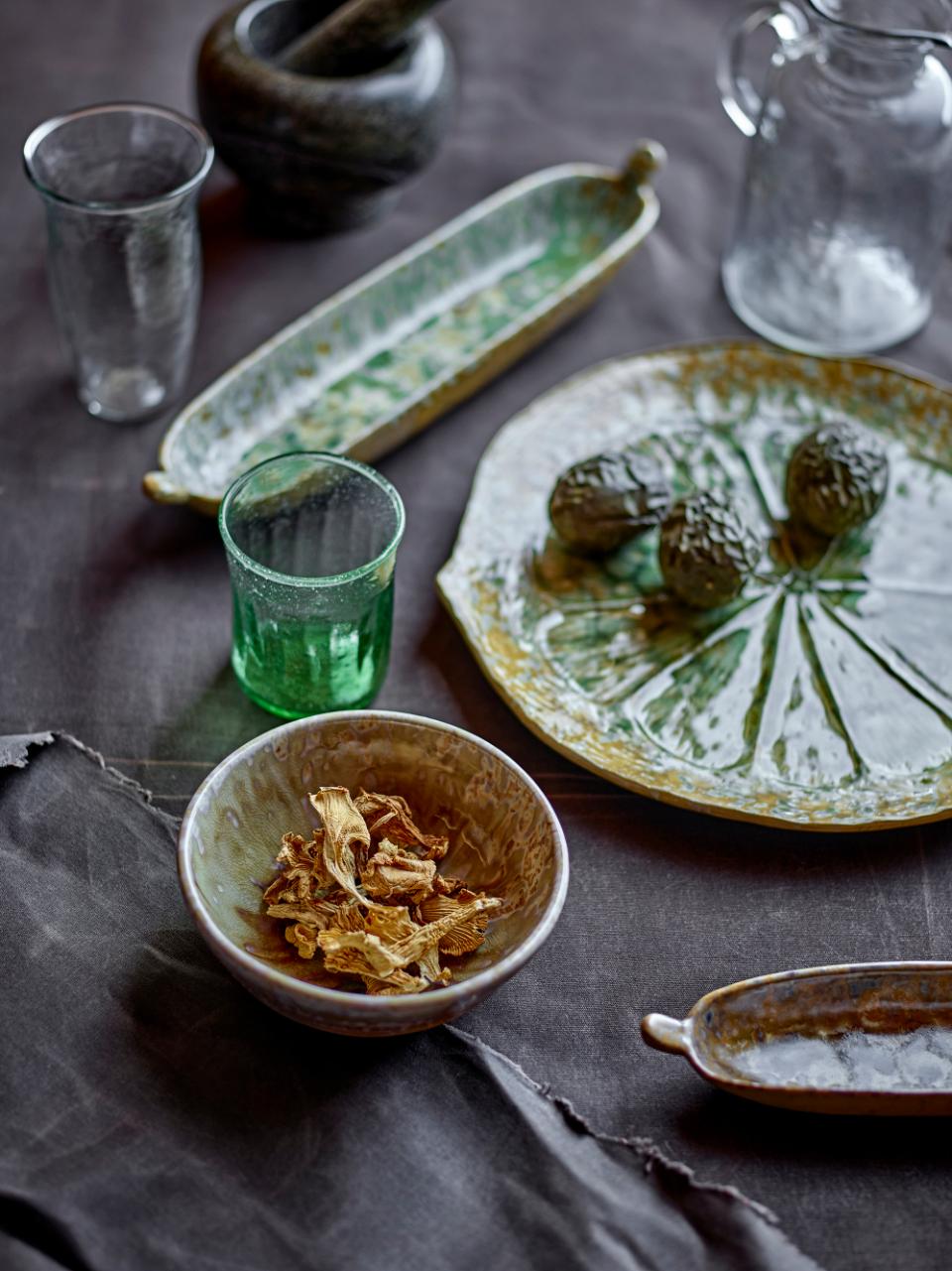 Bloomingville Milani long serving plate Green