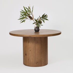 Alta Round Dining Table, Oak