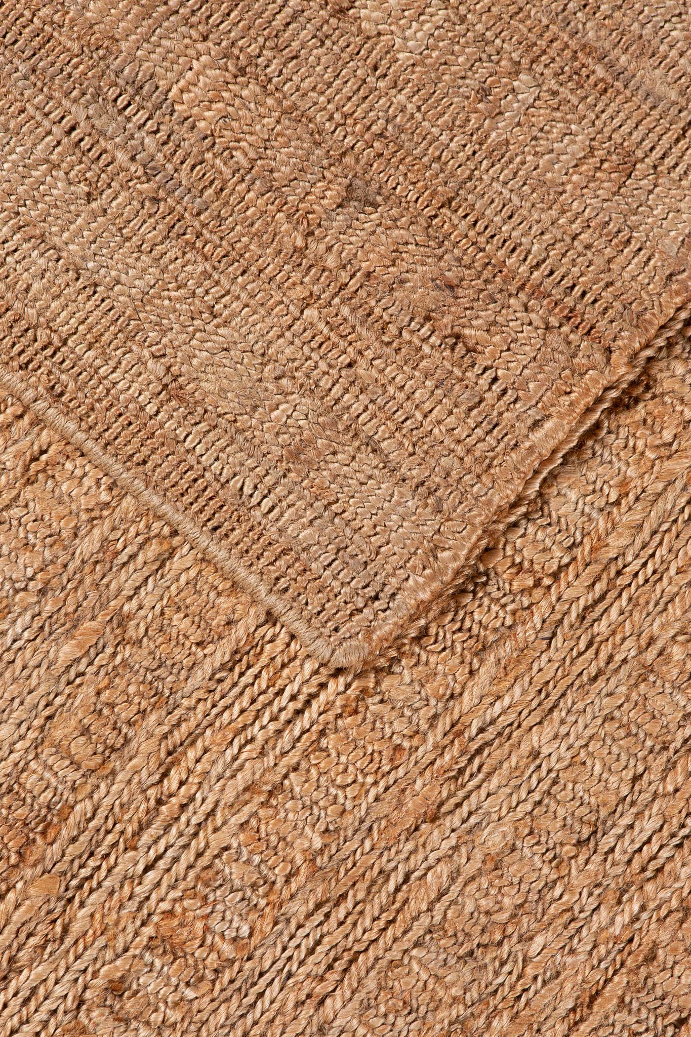 Detail of Naturals Sumek handwoven flatweave rug showing texture and corner finish