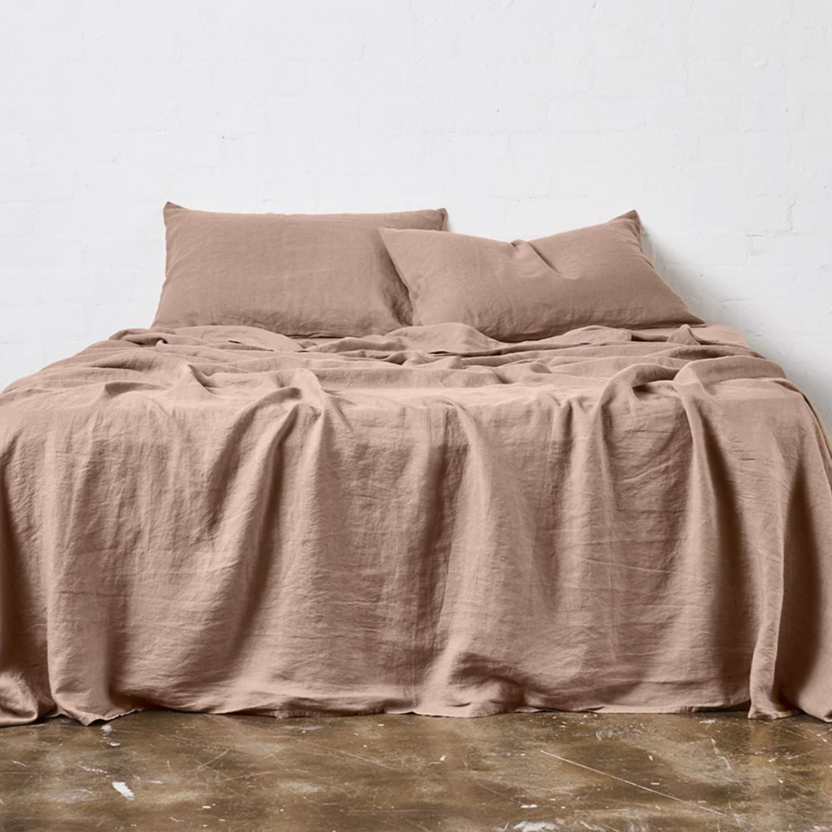 100% Linen Flat Sheet in Chestnut