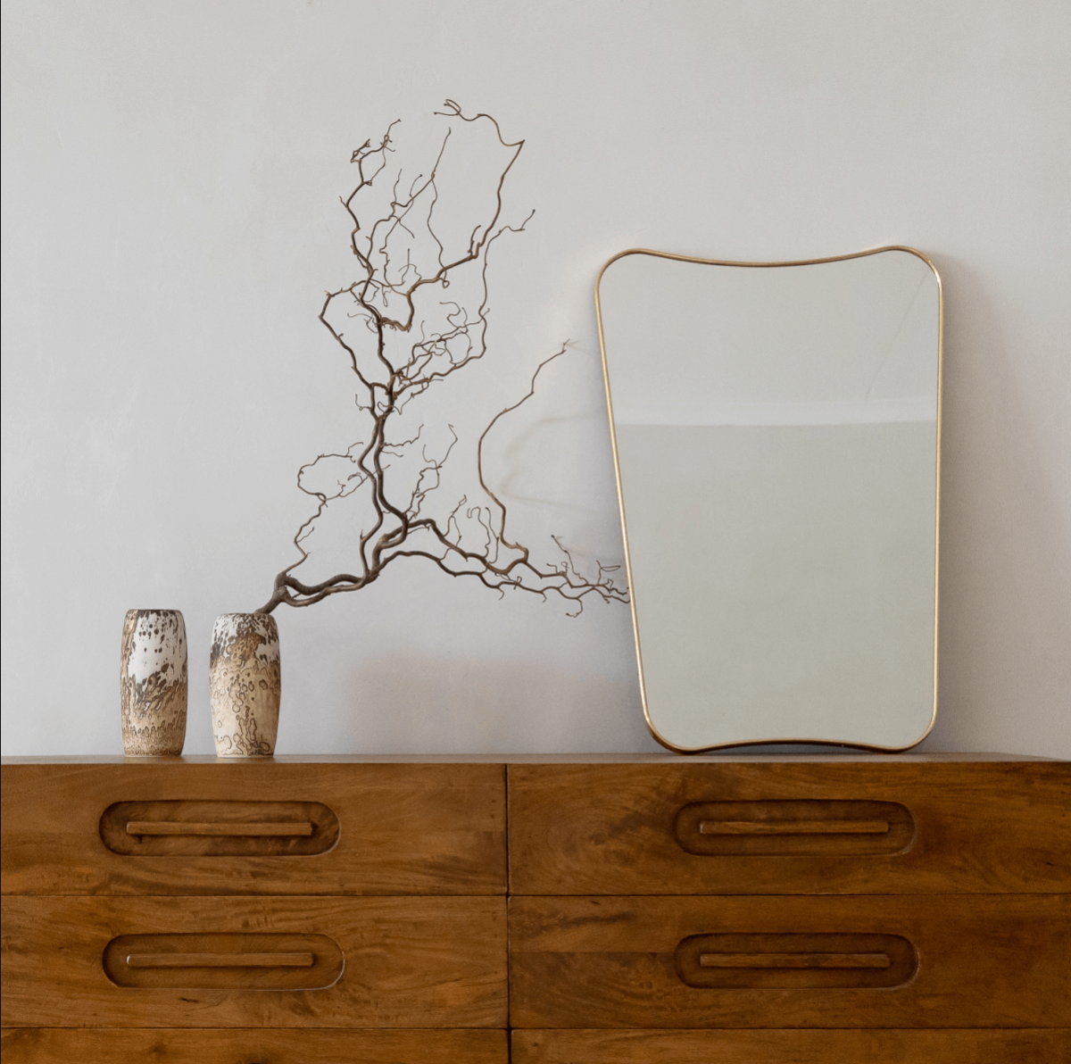 F.A. 33 Wall Mirror 54 x 80 cm - GUBI.