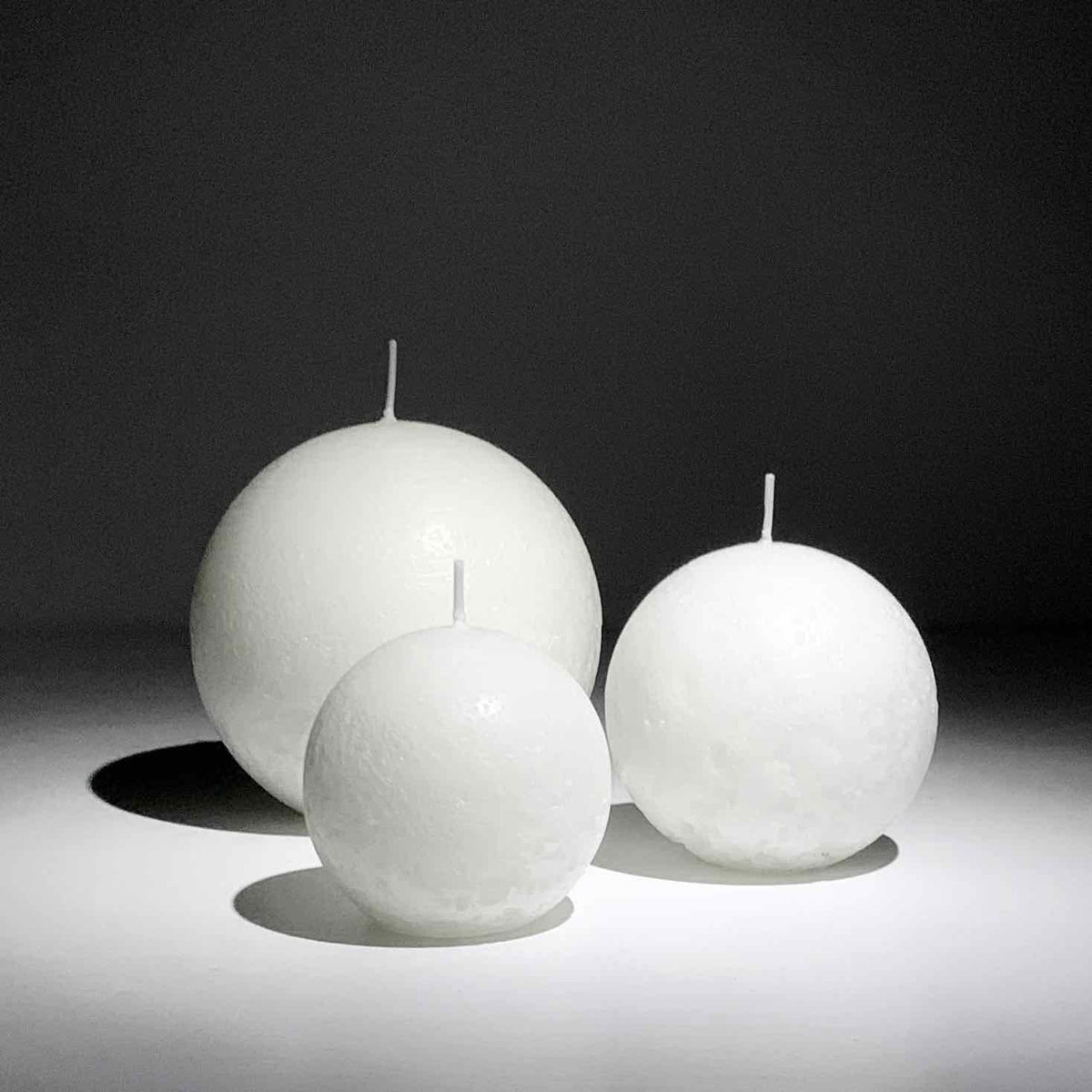 Pure White Sphere Candle Gift Set