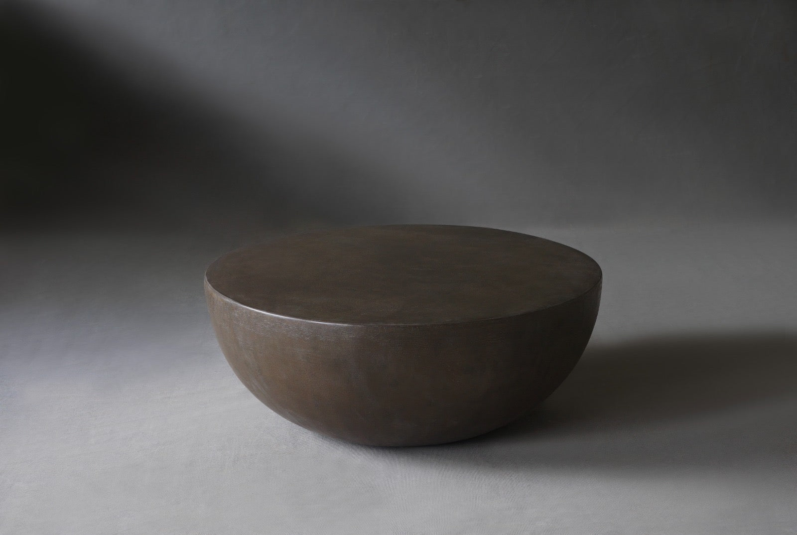 Top view of the Moon Coffee Table in 900 Diameter in Pebble finish